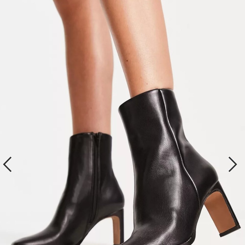 ASOS DESIGN Remmy set-back heeled boots in black